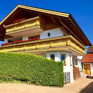 Apartment Mit Bergblick, Unterammergau